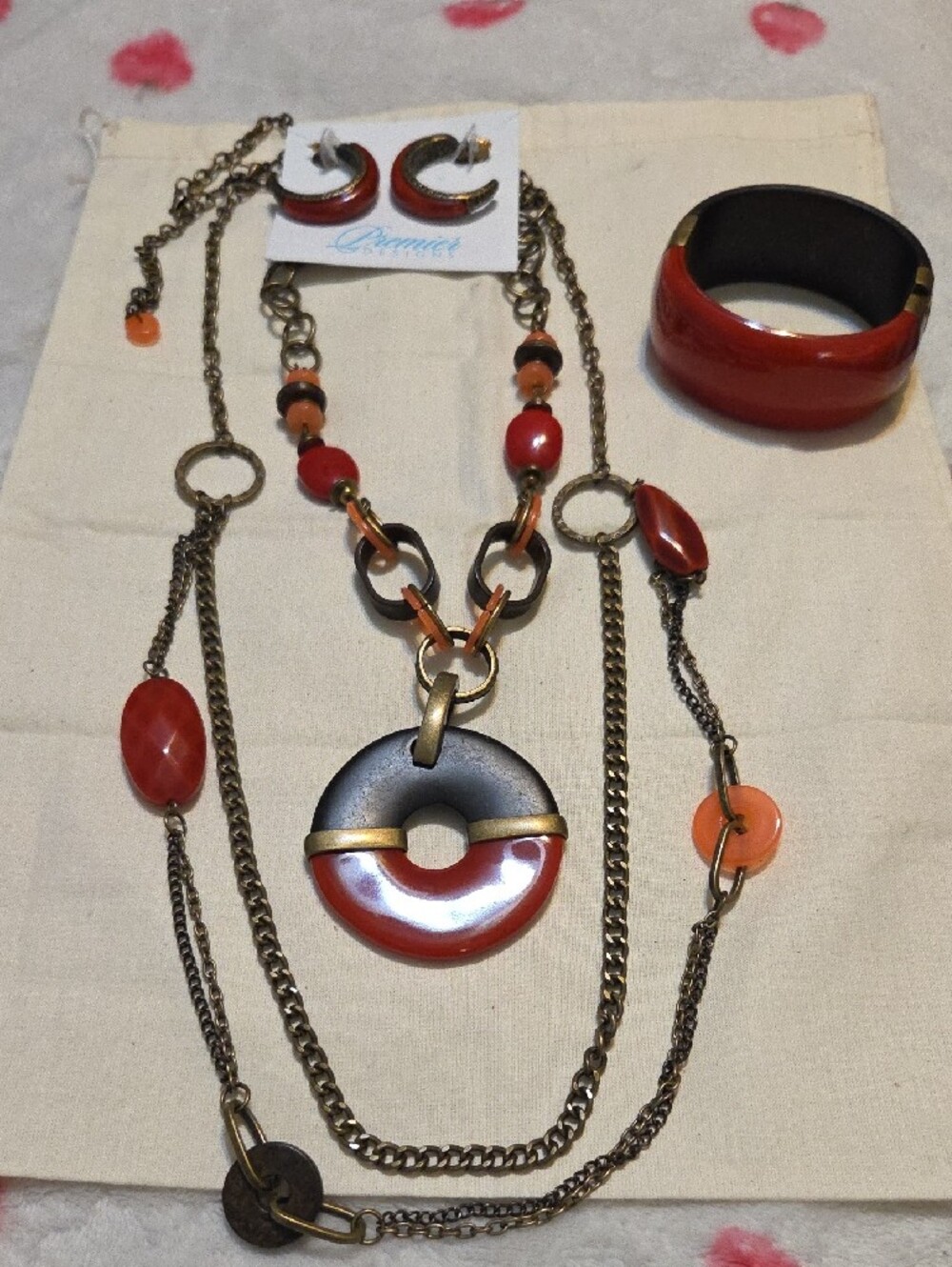 Premier Red and Orange Resin Pendant Necklace and Bracelet Set